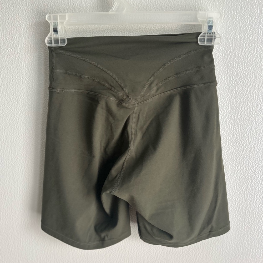 Aoxjox Trinity Shorts 6" Size S Olive Green
